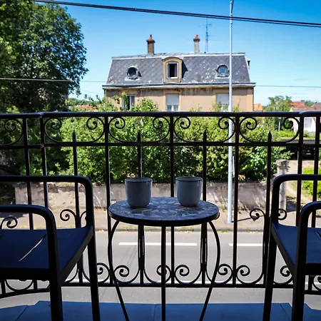 Daire Sensorielles - - Jacuzzi - Sauna - Cinema Metz