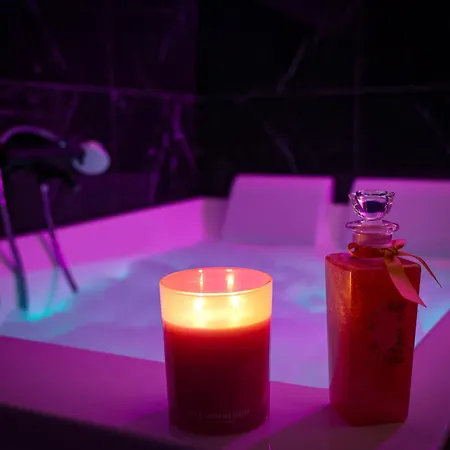 Daire Sensorielles - - Jacuzzi - Sauna - Cinema *