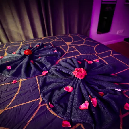 Sensorielles - - Jacuzzi - Sauna - Cinema Daire