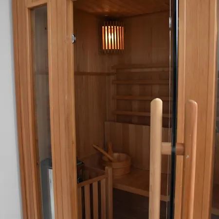 Sensorielles - - Jacuzzi - Sauna - Cinema Daire