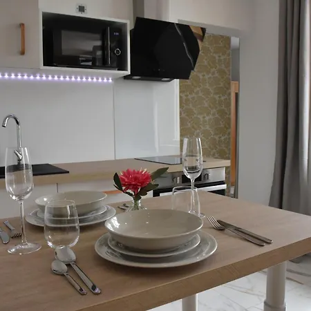 Sensorielles - - Jacuzzi - Sauna - Cinema Daire *