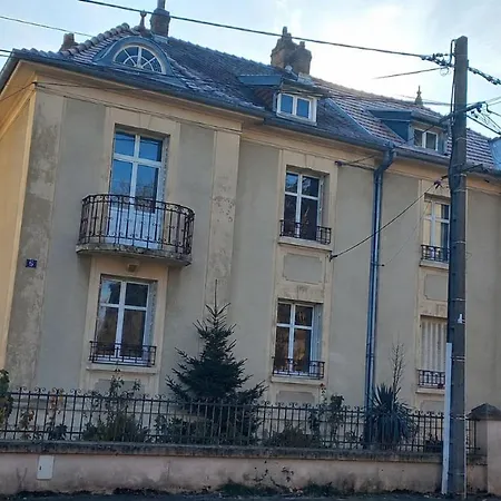 Sensorielles - - Jacuzzi - Sauna - Cinema * Metz